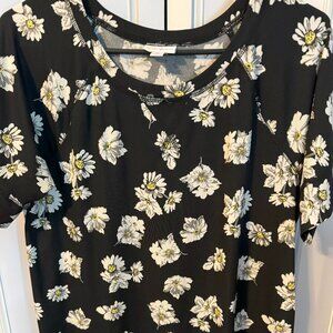 LulaRoe Hailey top